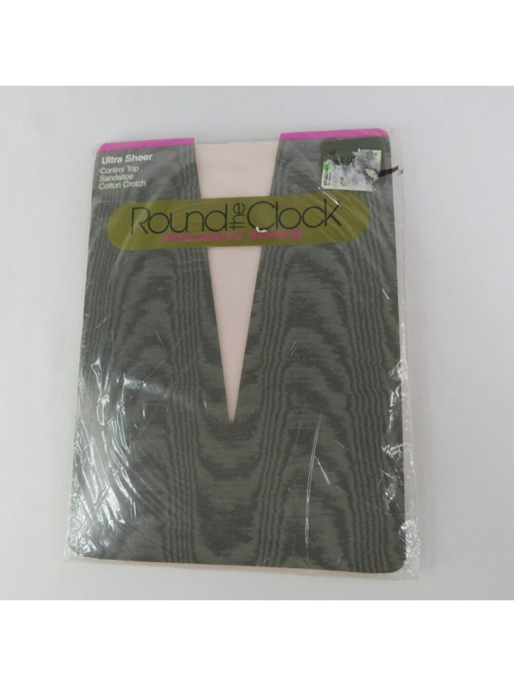 Vintage Round the Clock Sheer Radiance Pantyhose Size C Pale Pink NOS Control